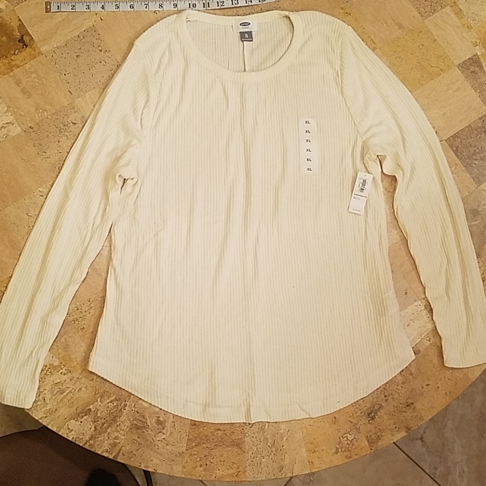 Old navy light sweater